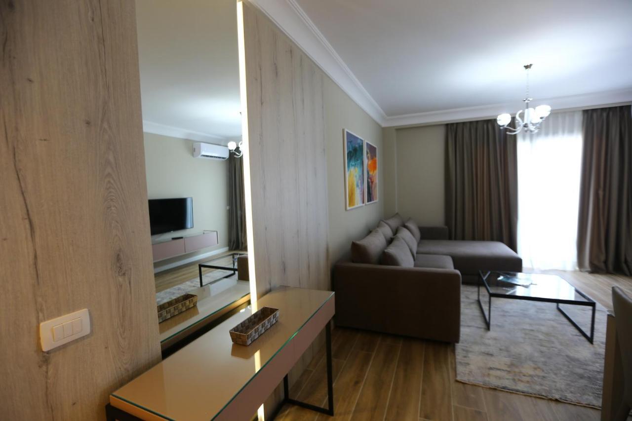 Blissful Apartments Sarandë Exteriör bild